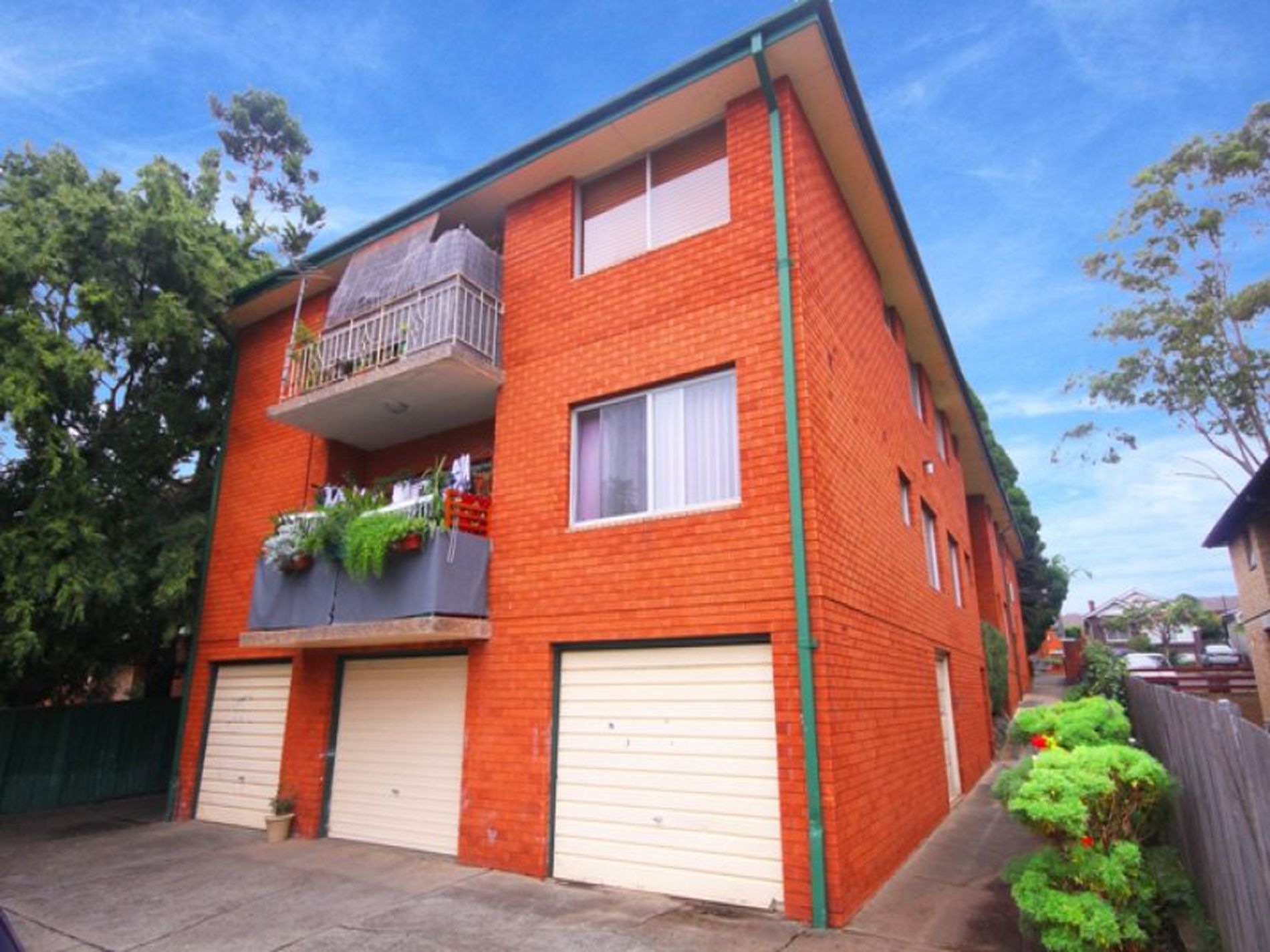 43 Colin Street, Lakemba