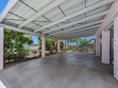 37 Golf Links Road, Bowen