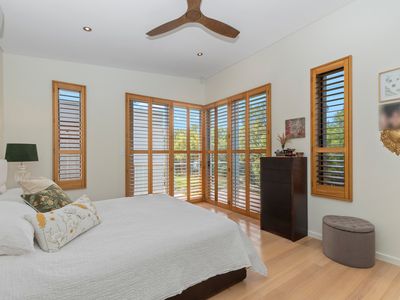1 Stirling Drive, Castle Hill