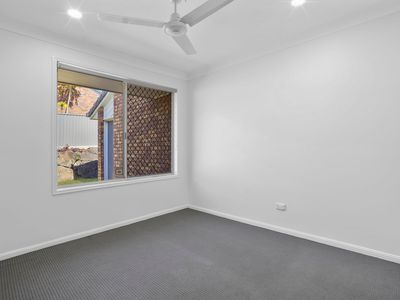2 Wendy Court, Rochedale South
