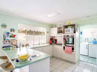 102 Snapper Street, Kawungan