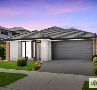 17 Carisbrooke Way, Clyde North