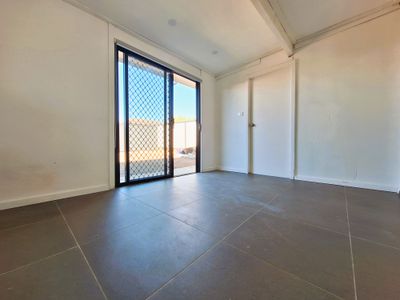 32 Broughton Street, Old Guildford