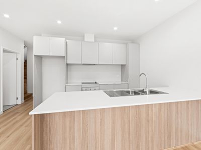 5 Dobright street, Truganina