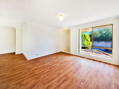 2 / 76 Dover Road, Scarborough