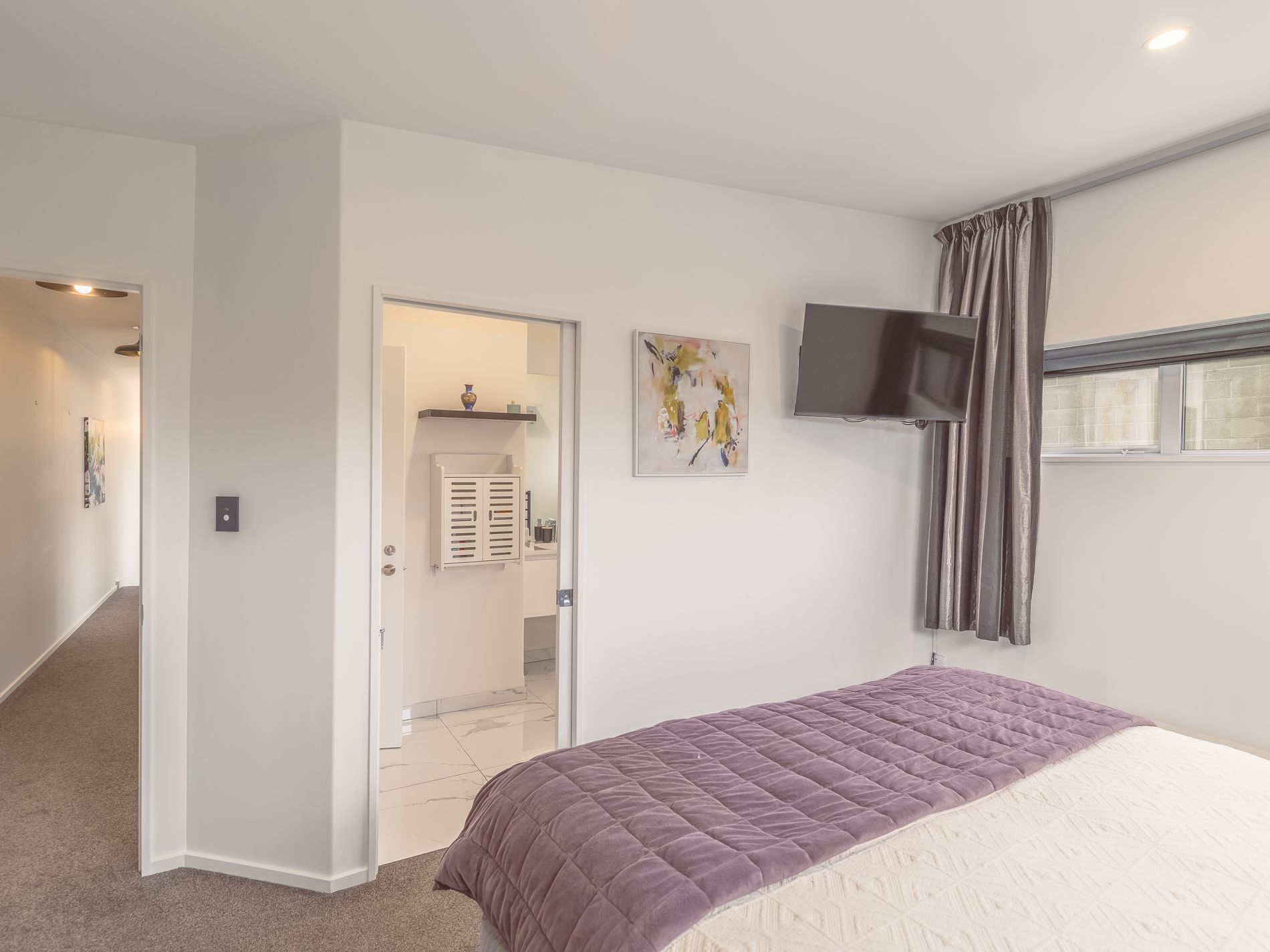 25B Champion Street, Edgeware