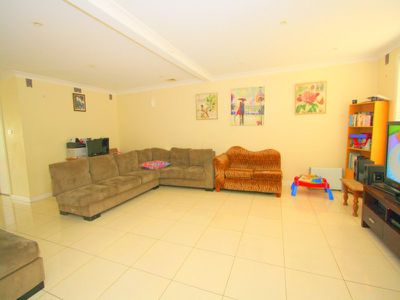 11 / 87 Cambridge St, Canley Heights