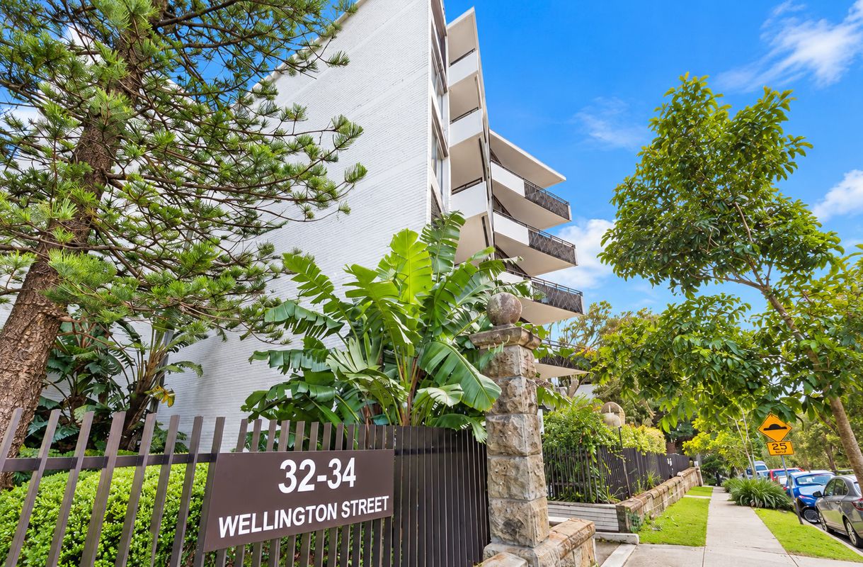 5511 / 34 Wellington Street, Bondi