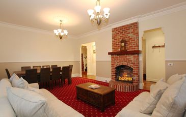 7 Valley Drive, Beaconsfield Upper