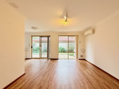 4 / 5-7 Helm Street, Mount Pleasant