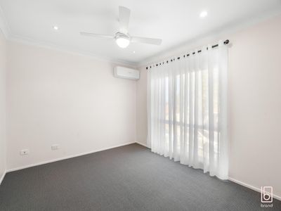 16 Belyando Crescent, Blue Haven