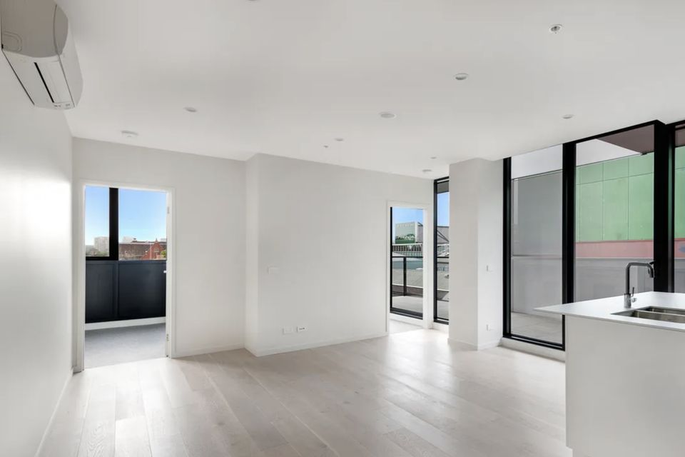 301 / 8 Garden Street, South Yarra