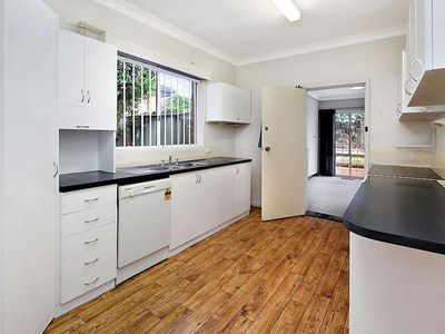 12 Evans Road, Telopea