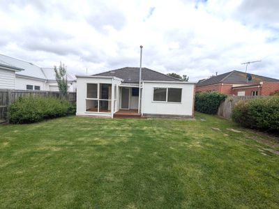 9 Cambridge Street, Belmont