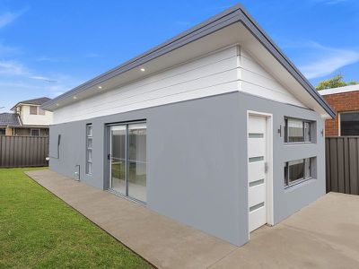 21 Kimberley Crescent, Fairfield West