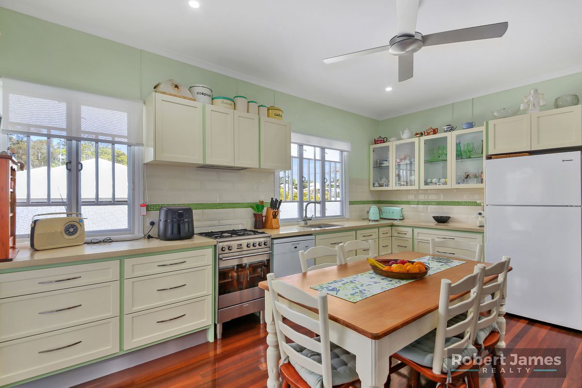 37 Moorindil Street, Tewantin