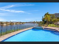 2940 Gold Coast Highway, Surfers Paradise