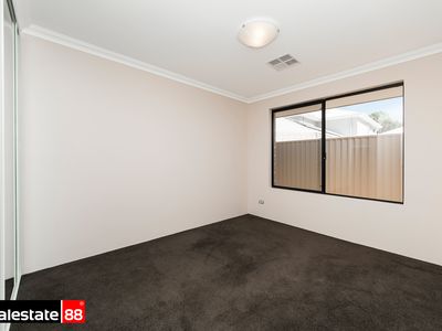 8 Quenda Road, Harrisdale