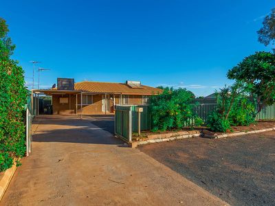 7 Dongara Place, South Hedland