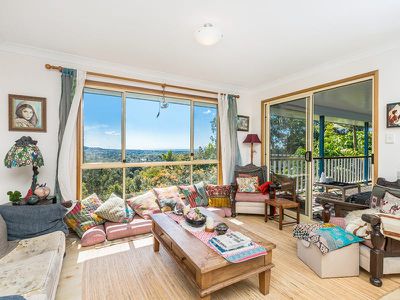 50 Tongarra Drive, Ocean Shores