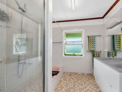 18 Cominos Place, Manunda