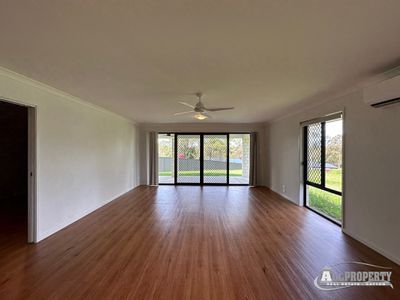 16 Forest Avenue, Glenore Grove