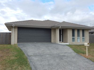 45 Oxford Street, North Booval