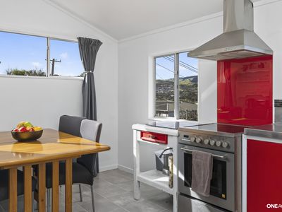 71 Larsen Crescent, Tawa