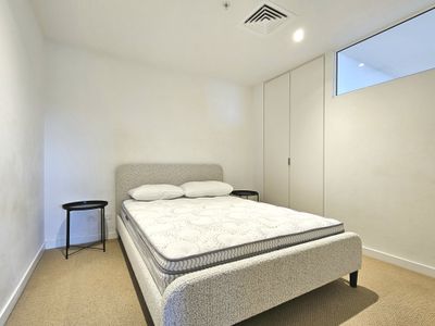 2618 / 555 Swanston Street, Carlton