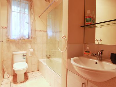 1235 North Road, Oakleigh