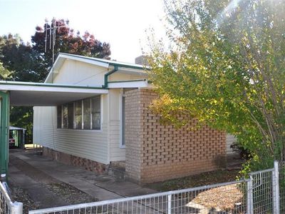7 Grevillea Avenue, Eugowra