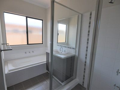 9 Pingandy Road, Newman