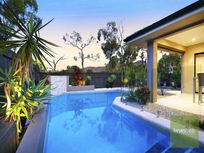 66 Sheerwater Parade, Douglas