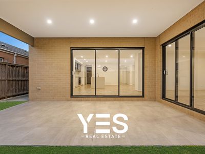 24 Rimple Way, Beaconsfield
