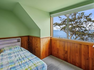 5190 Channel Highway, Gordon