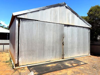 10 Kunanalling Avenue, Hannans