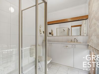13 The Glade, Dandenong