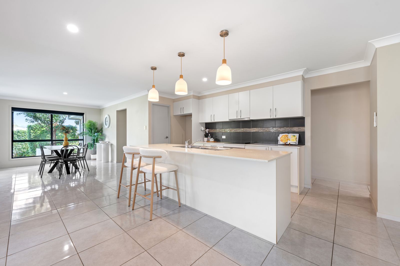 Photo 1 of 17, 1 Bellbird Place, Peregian Springs