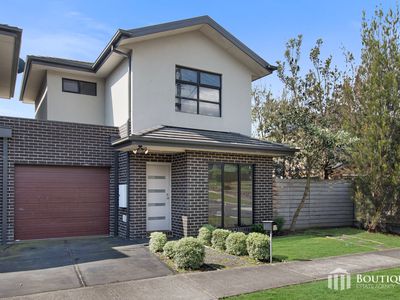 233 Outlook Drive , Dandenong North