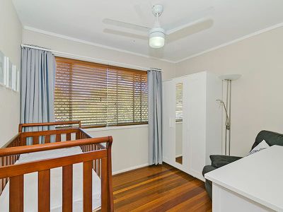 33 Pareena Crescent, Mansfield