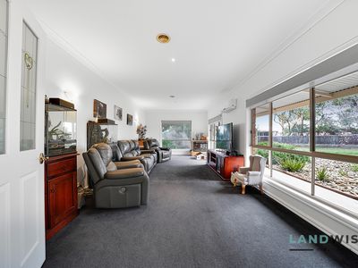 2 Hammond Circuit, Hopetoun Park