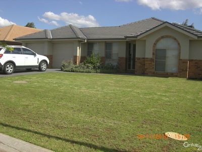 27 Namoi Crescent, Dubbo