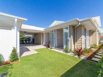 20 Seafarer Court, Paradise Waters