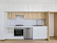 Proximity 302 / 37B Harbour Road, Hamilton