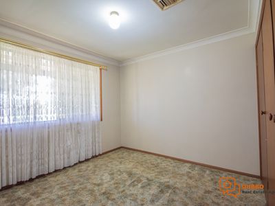 36 Chifley Drive, Dubbo