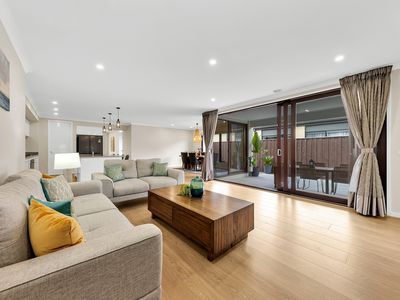 52 Dajarra Avenue, Wyndham Vale