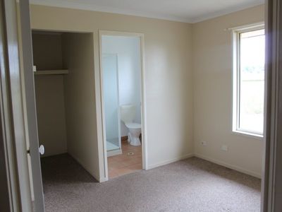 8 Pioneer Drive, Raceview