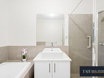 66 Cambridge Drive, Wangaratta