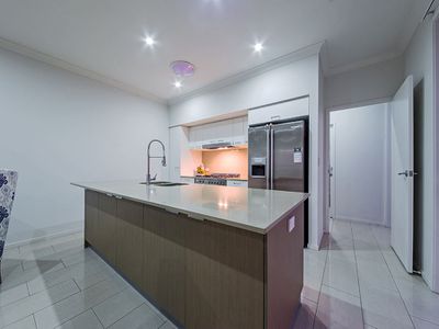 5 Esk Cres, Wakerley