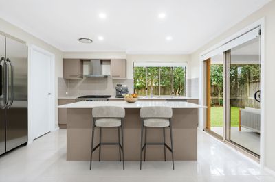 13 Tarrawarra Avenue, GLEDSWOOD HILLS, Gledswood Hills - Thumbnail 7